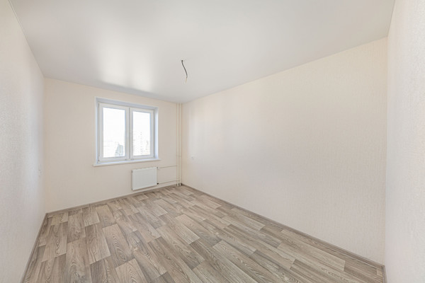 Продам двухкомнатную (2-комн.) , Краснопольский пр-кт, 24, Челябинск г