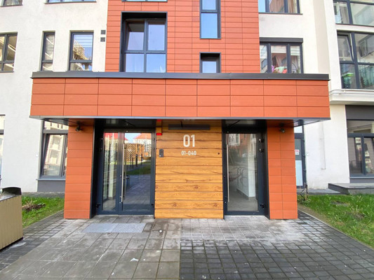 Продам трехкомнатную (3-комн.) квартиру (долевое), Батальная ул, Калининград г