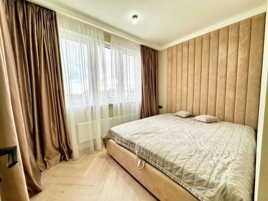 Продам двухкомнатную (2-комн.) квартиру, Акаций ул, 34к8, Сириус пгт