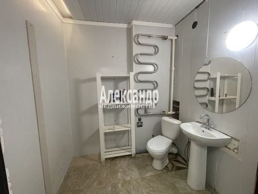 Продам двухкомнатную (2-комн.) квартиру, Екатерининская ул, 2, Мурино п