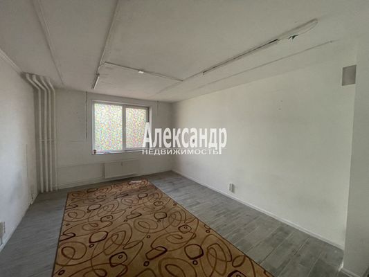 Продам двухкомнатную (2-комн.) квартиру, Екатерининская ул, 2, Мурино п