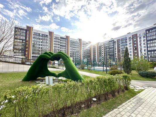 Продам двухкомнатную (2-комн.) квартиру, Разведчика Ахмерова ул, 7, Казань г