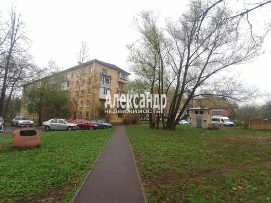 Продам однокомнатную (1-комн.) квартиру, Орджоникидзе ул, 25, Санкт-Петербург г