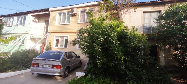 Продам двухкомнатную (2-комн.) квартиру, Садовая ул, 3, Табачное с