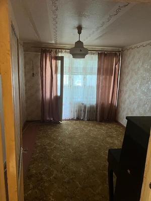 Продам двухкомнатную (2-комн.) квартиру, Садовая ул, 3, Табачное с
