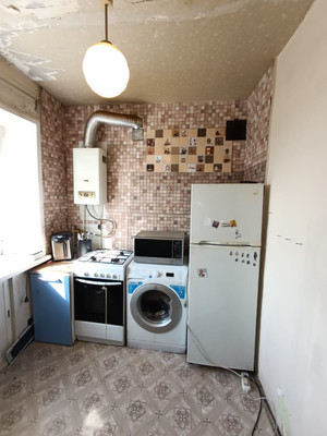 Продам трехкомнатную (3-комн.) квартиру, Быкова ул, 20, Нижний Тагил г