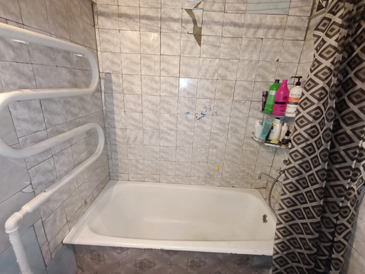Продам трехкомнатную (3-комн.) квартиру, Быкова ул, 20, Нижний Тагил г