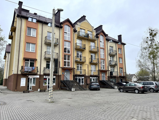Продам торговое помещение 44,1 м2, Карташева ул, 5, Калининград г