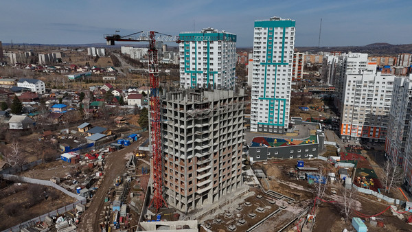 Продам многокомнатную квартиру, Лесопарковая ул, 43, Красноярск г