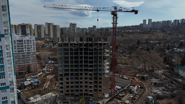 Продам многокомнатную квартиру, Лесопарковая ул, 43, Красноярск г