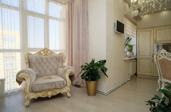 Продам двухкомнатную (2-комн.) квартиру, Чистопольская ул, 40, Казань г