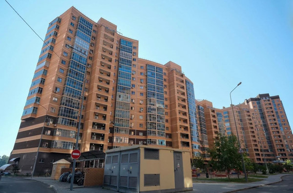 Продам двухкомнатную (2-комн.) квартиру, Чистопольская ул, 40, Казань г