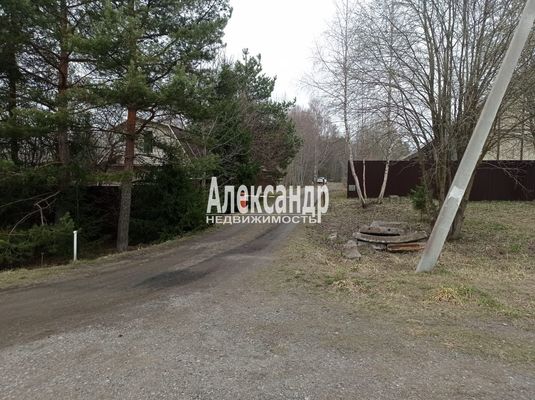 Продам коттедж, Лососево п, 90 км от города