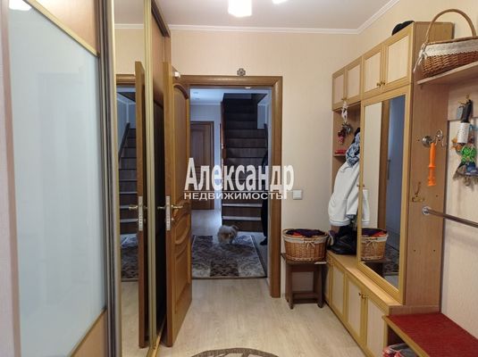 Продам коттедж, Лососево п, 90 км от города