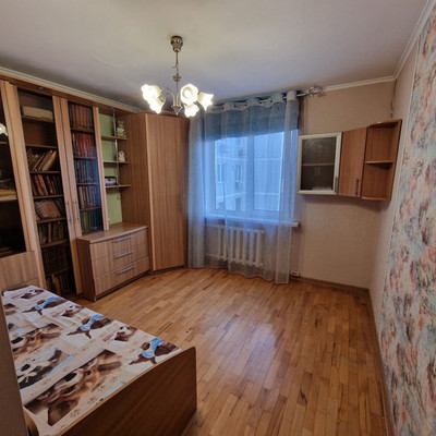Продам многокомнатную квартиру, Красных Партизан ул, 111, Краснодар г