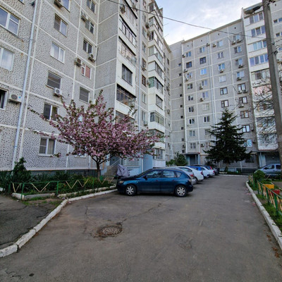 Продам многокомнатную квартиру, Красных Партизан ул, 111, Краснодар г