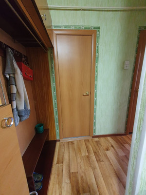 Продам трехкомнатную (3-комн.) квартиру, Строителей пр-кт, 47, Волгодонск г