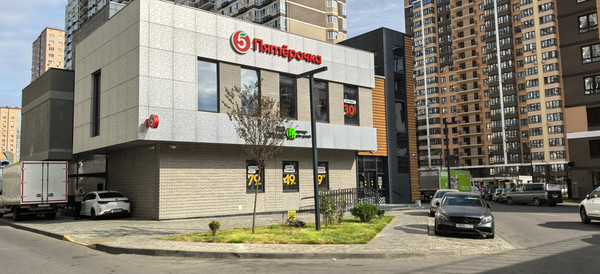 Продам однокомнатную (1-комн.) квартиру, им. Героя Георгия Бочарникова ул, 4к1, Краснодар г