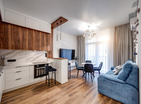 Продам трехкомнатную (3-комн.) квартиру, Московская ул, 15, Ялта г