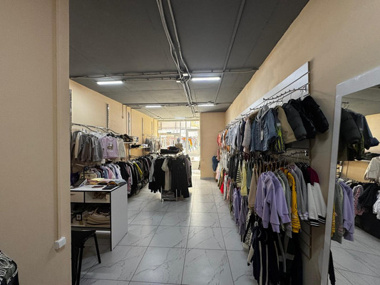 Продам торговое помещение 31,5 м2, Красных Партизан ул, 111к4, Краснодар г