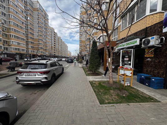 Продам торговое помещение 31,5 м2, Красных Партизан ул, 111к4, Краснодар г