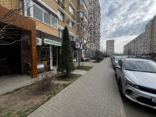 Продам торговое помещение 31,5 м2, Красных Партизан ул, 111к4, Краснодар г