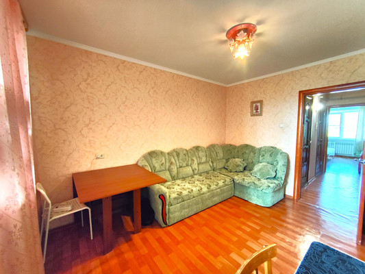 Продам трехкомнатную (3-комн.) квартиру, Батыршина ул, 29, Казань г