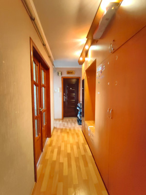 Продам трехкомнатную (3-комн.) квартиру, Батыршина ул, 29, Казань г