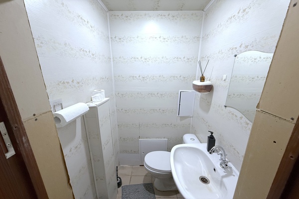 Сдам коммерческое помещение 133,8 м2, Ленина пр-кт, 69/13, Екатеринбург г
