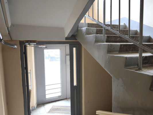 Продам двухкомнатную (2-комн.) квартиру, Ямашева пр-кт, 24, Казань г