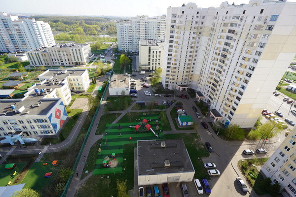 Продам двухкомнатную (2-комн.) квартиру, Маршала Савицкого ул, 12, Москва г