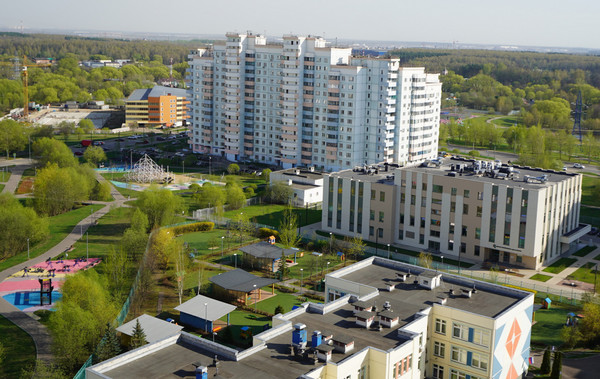 Продам двухкомнатную (2-комн.) квартиру, Маршала Савицкого ул, 12, Москва г