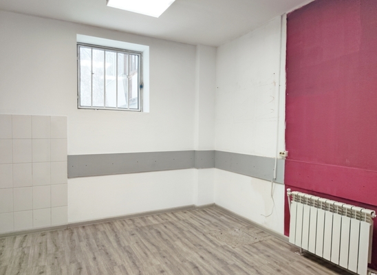 Сдам коммерческое помещение 532 м2, Блюхера ул, 71к1, Екатеринбург г