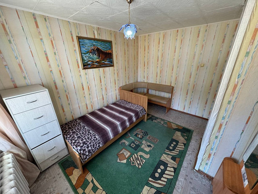 Продам двухкомнатную (2-комн.) квартиру, Лесная ул, 14, Амурск г