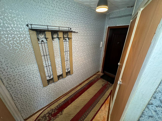 Продам двухкомнатную (2-комн.) квартиру, Лесная ул, 14, Амурск г