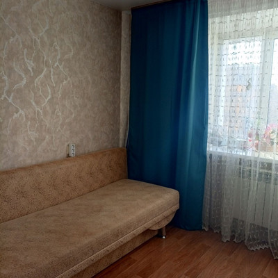 Продам однокомнатную (1-комн.) квартиру, Братьев Касимовых ул, 82, Казань г