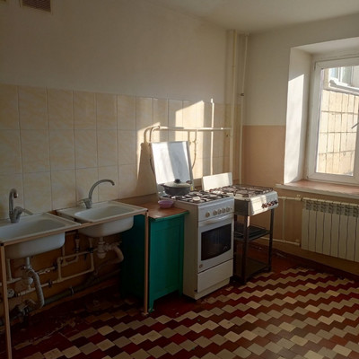 Продам однокомнатную (1-комн.) квартиру, Братьев Касимовых ул, 82, Казань г