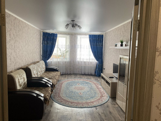 Продам двухкомнатную (2-комн.) квартиру, 2-я Азинская ул, 1Е, Казань г