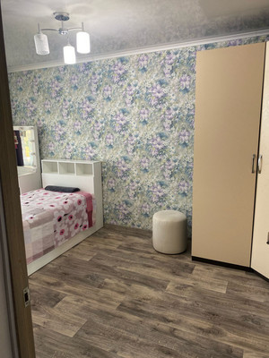 Продам двухкомнатную (2-комн.) квартиру, 2-я Азинская ул, 1Е, Казань г