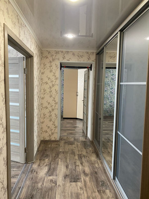 Продам двухкомнатную (2-комн.) квартиру, 2-я Азинская ул, 1Е, Казань г