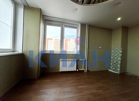 Продам двухкомнатную (2-комн.) квартиру, Чернышевского ул, 81, Красноярск г