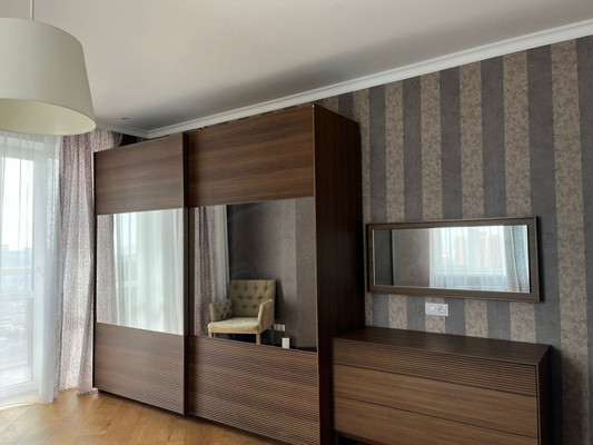 Продам трехкомнатную (3-комн.) квартиру, 20-я линия ул, 43, Ростов-на-Дону г