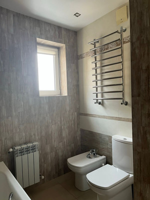 Продам трехкомнатную (3-комн.) квартиру, 20-я линия ул, 43, Ростов-на-Дону г