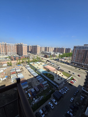 Продам двухкомнатную (2-комн.) квартиру, им. Константина Гондаря ул, 103к1, Краснодар г