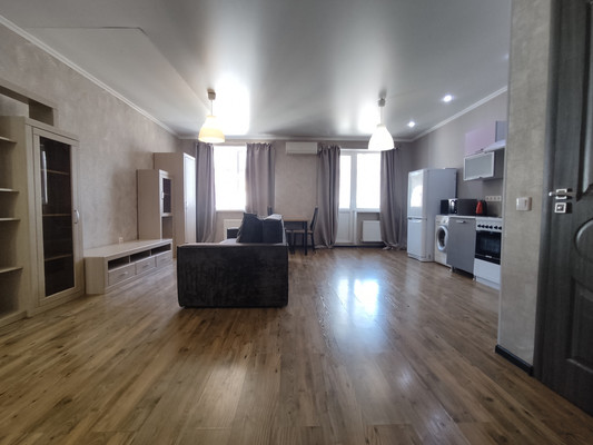 Продам трехкомнатную (3-комн.) квартиру, им. Прокофьева С.С. ул, 29, Краснодар г
