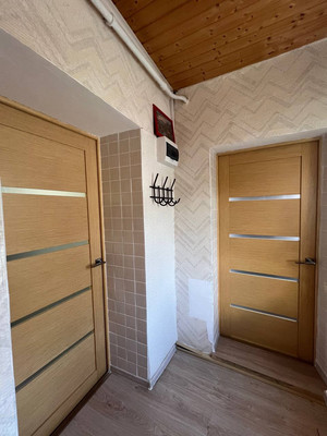 Продам однокомнатную (1-комн.) квартиру, 1-я линия ул, 3, Ростов-на-Дону г