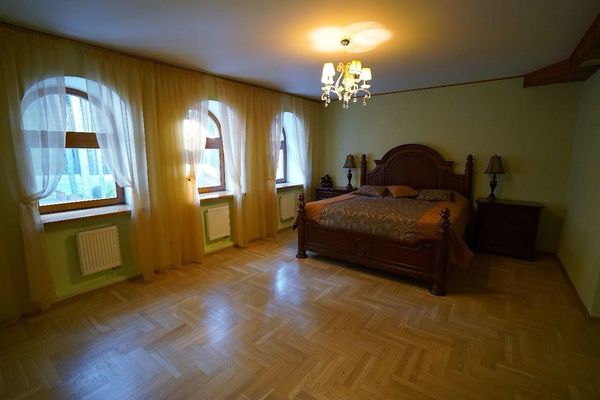 Продам коттедж, Маршала Жукова ул, 12, Березовский г, 10 км от города