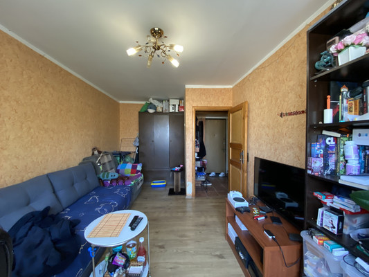 Продам однокомнатную (1-комн.) квартиру, Дмитровская ул, 30, Базарово д