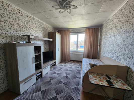 Продам однокомнатную (1-комн.) квартиру, Краснофлотская ул, 11а, Волосово г