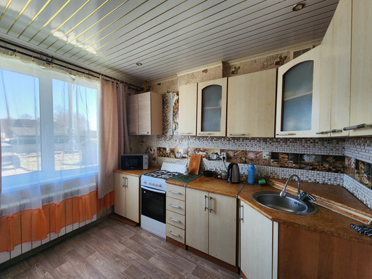 Продам однокомнатную (1-комн.) квартиру, Краснофлотская ул, 11а, Волосово г